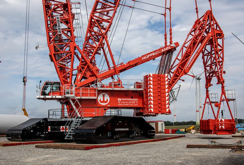 Liebherr LR 11000