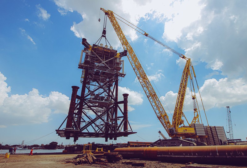 Liebherr LR 13000