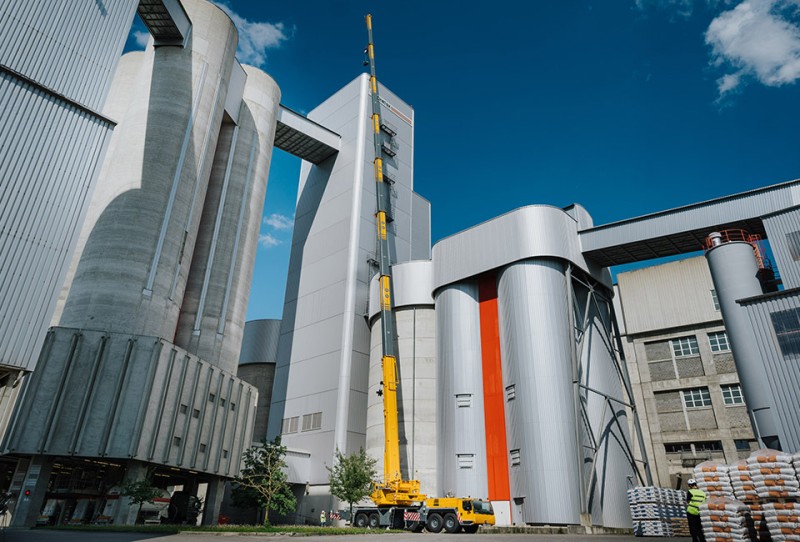Liebherr LTM 1300-6.3