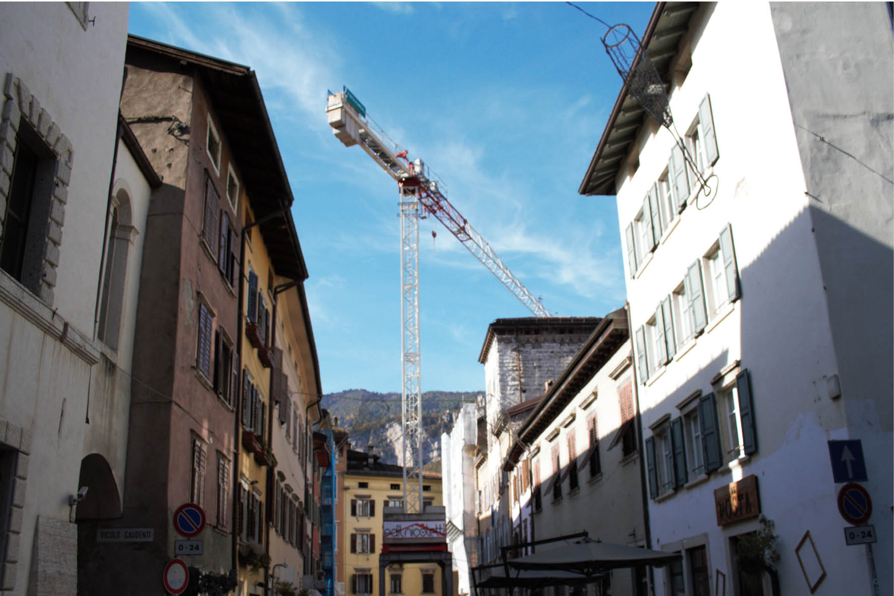 Raimondi CTT 91-5 tower crane, 5 t lifting capacity