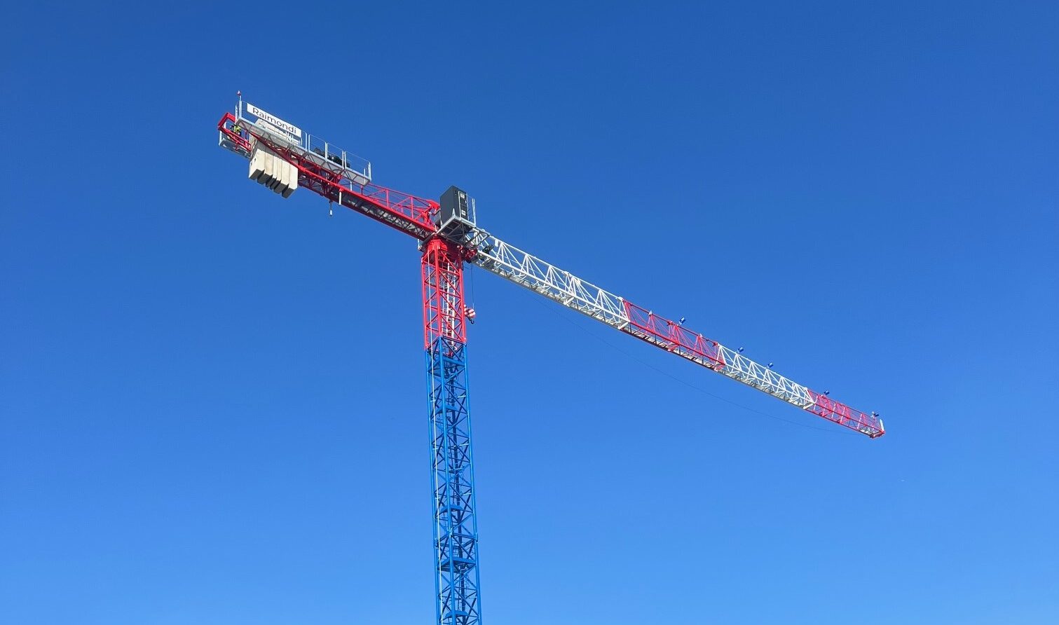 Raimondi T147 tower crane, 8 t lifting capacity